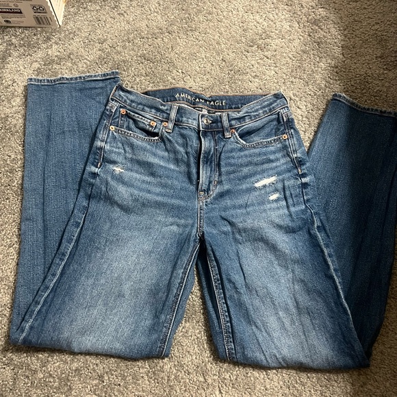 American Eagle Outfitters Denim - American Eagle Outfitters Straight Leg Jeans
